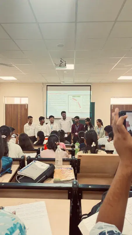 School of Management and Information Sciences, CSJM University Kanpur Classroom photo 1